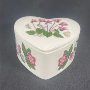Vintage Portmeirion Botanic Garden Heart-Shaped Floral Trinket Box
